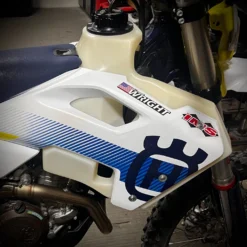 Motorcycle Parts Store -Motorcycle Parts Store 112443 N2