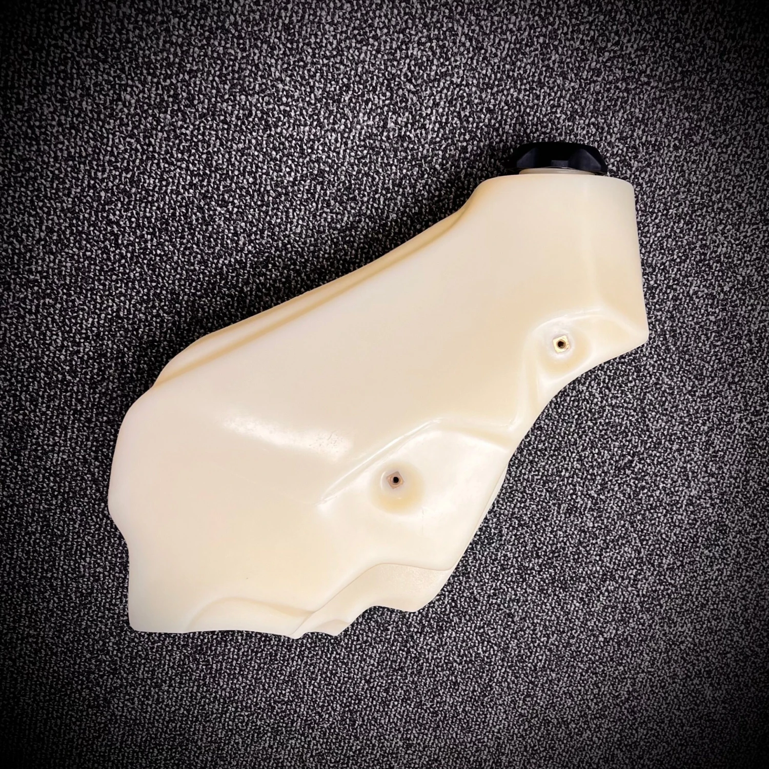 3.0 Gal Fuel Tank #15519 5 3.0 Gal Fuel Tank #15519 - Image 3